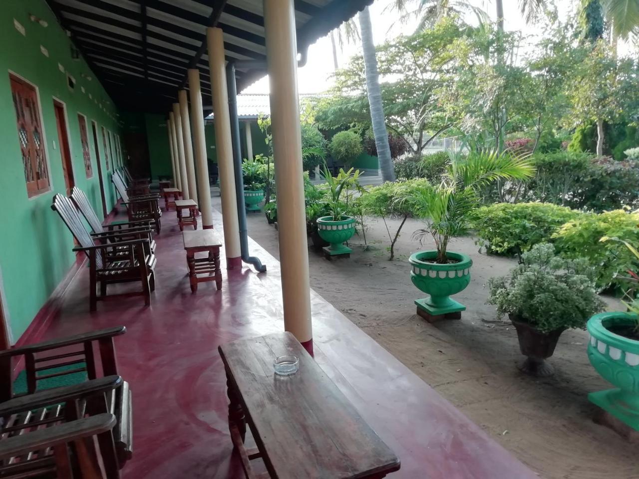 Sea Zone 2* Nilaveli